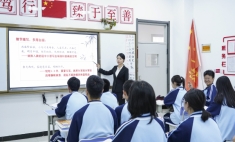 “考不到高中能有什么學(xué)?？梢陨?”