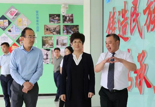 安徽省合肥市市長凌云蒞臨我校視察指導(dǎo)工作