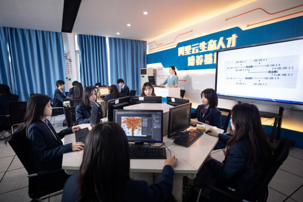 沒學歷！就業(yè)難？學這些專業(yè)不能就業(yè)難